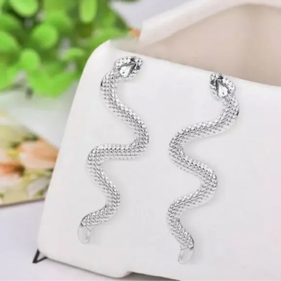 SNAKE Silver Tone Dangle Long Earrings 4" Serpent Black Eyes Fashion Jew… - Picture 6 of 8